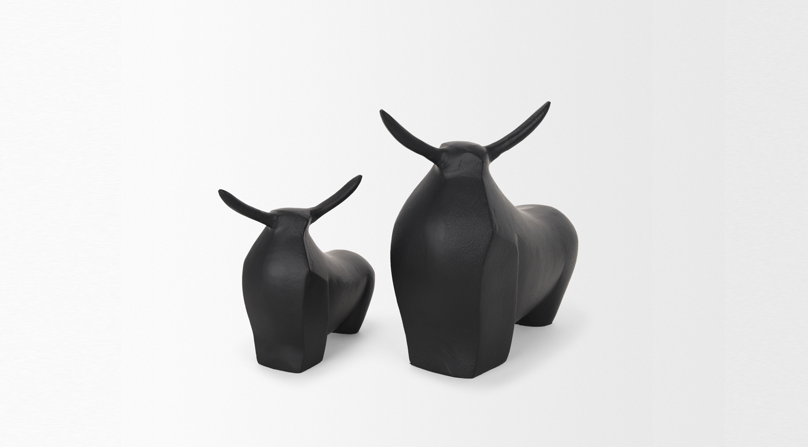 Radu Bull Small - Image 7